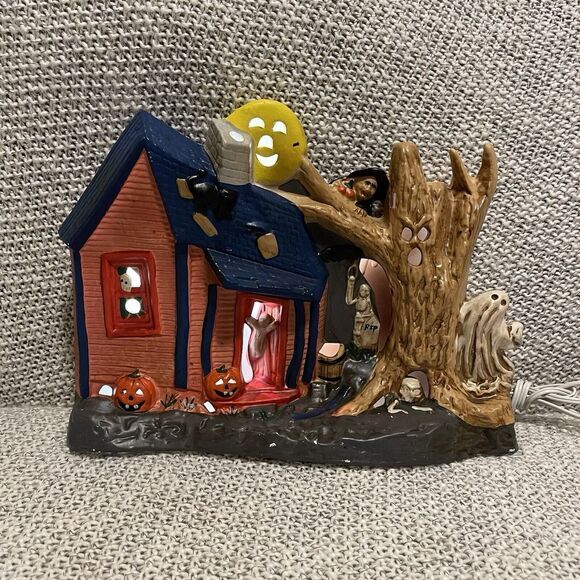 VTG 1978 Halloween Kimple Mold  Light-Up Ceramic‎ Haunted House 10.75" x 13.5" - Picture 1 of 16